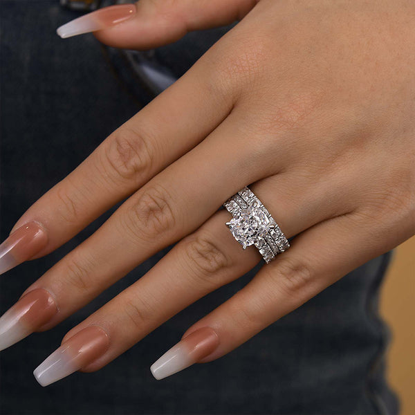 Louily Attractive Crushed Ice Cushion Cut 3PC Wedding Ring Set