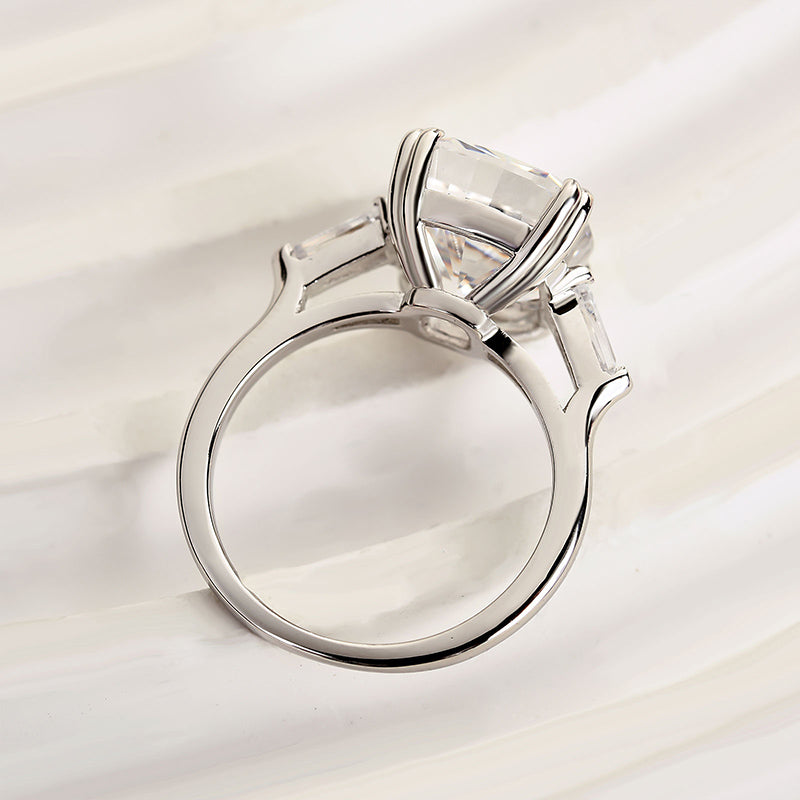 Louily Sparkle Cushion Cut Three Stone Engagement Ring - louilyjewelry