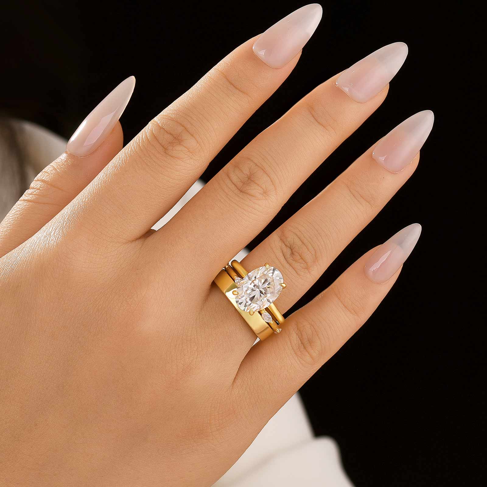 Moissanite 3PC 5.5Ct Oval Cut Yellow Gold Wedding Ring Set For Women