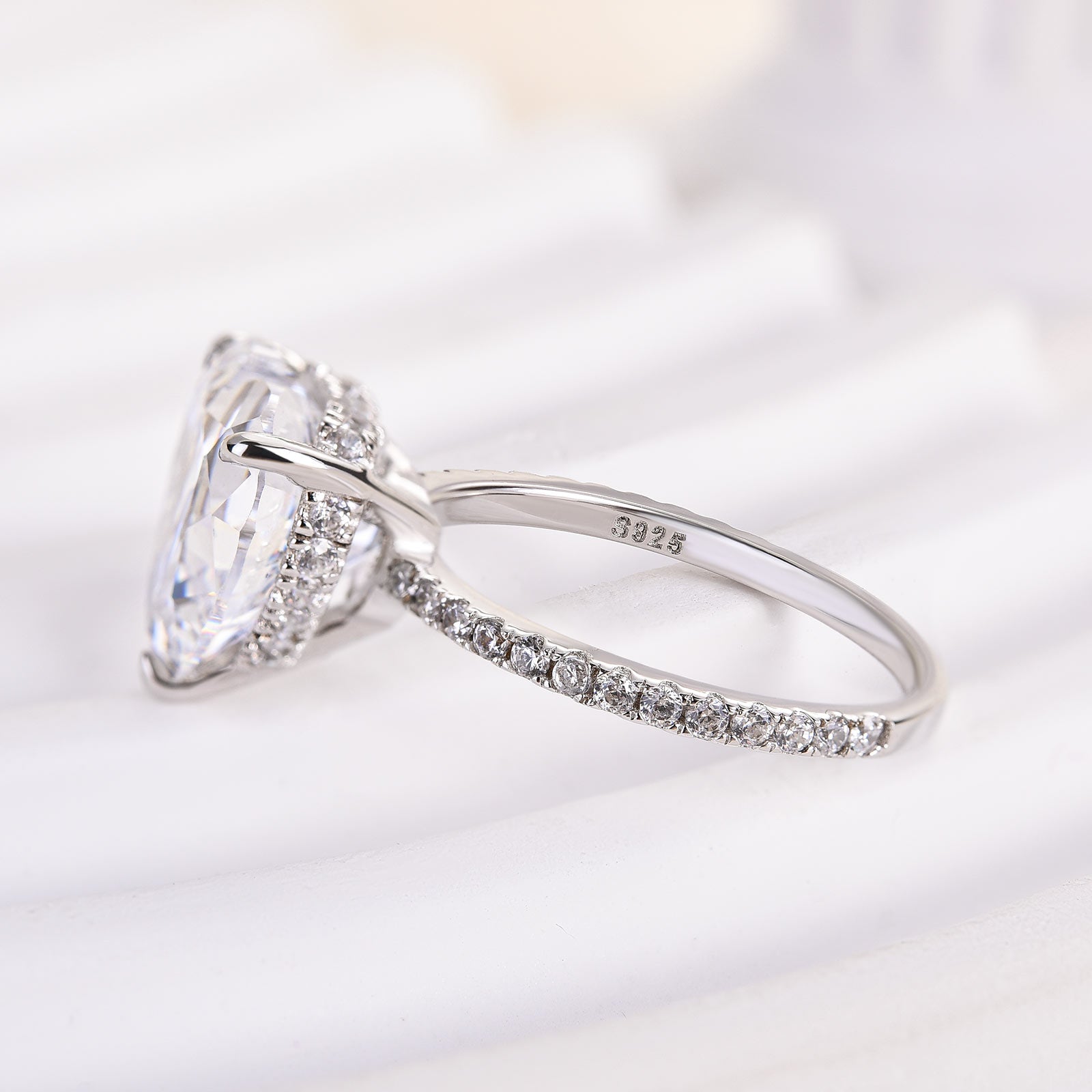 Louily Elegant Heart Cut Engagement Ring For Women In Sterling Silver - louilyjewelry