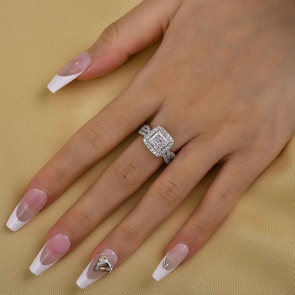 Louily Noble Halo Princess Cut Wedding Ring Set