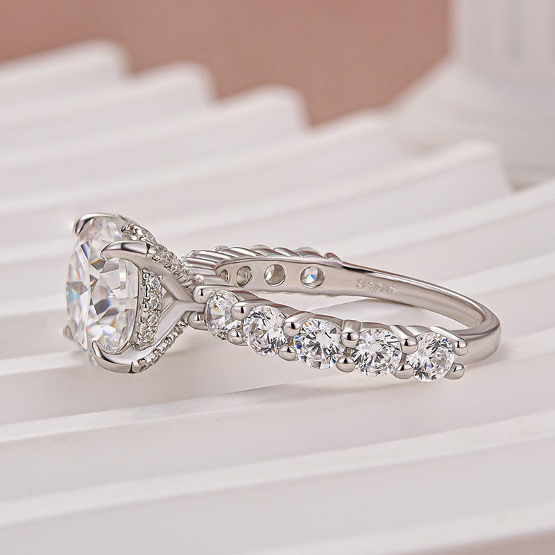 Moissanite 3.0Ct Round White Gold Engagement Ring