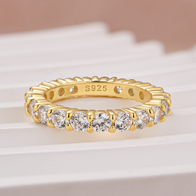 Eternity Moissanite 2.5 Ct Round Cut Women's Wedding Band