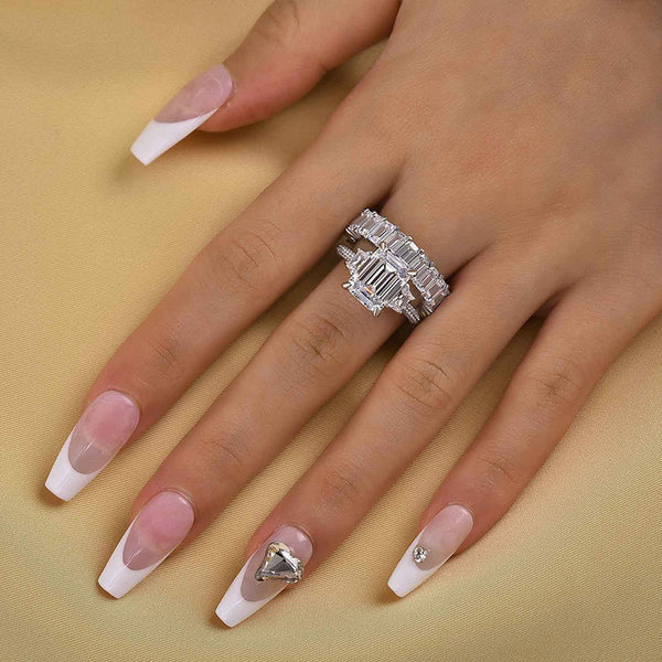 Louily Timeless Emerald Cut Wedding Ring Set for Women