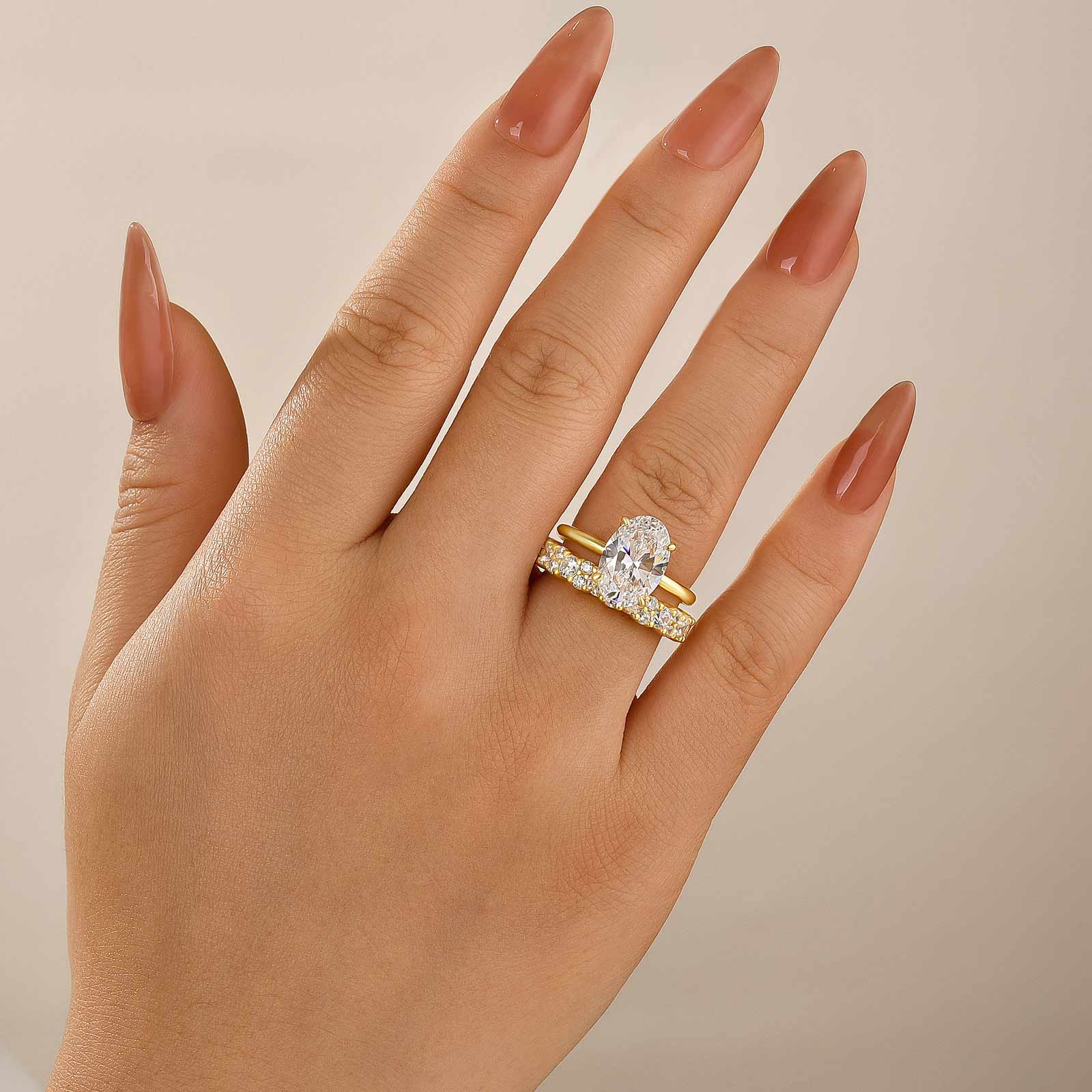 4.0Ct Oval Cut Wedding Ring Set With Round Cut Wedding Band