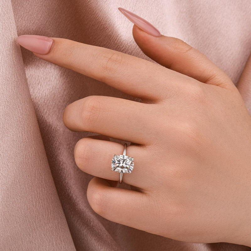 Louily Moissanite Attractive 4.0 Carat Cushion Cut Engagement Ring - louilyjewelry