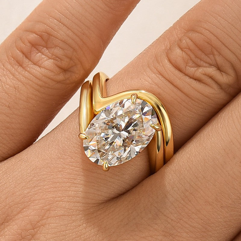 2PC Moissanite Wedding Sets 5.5Ct Oval Cut Yellow Gold Solitaire Engagement Ring with Curved Wedding Band
