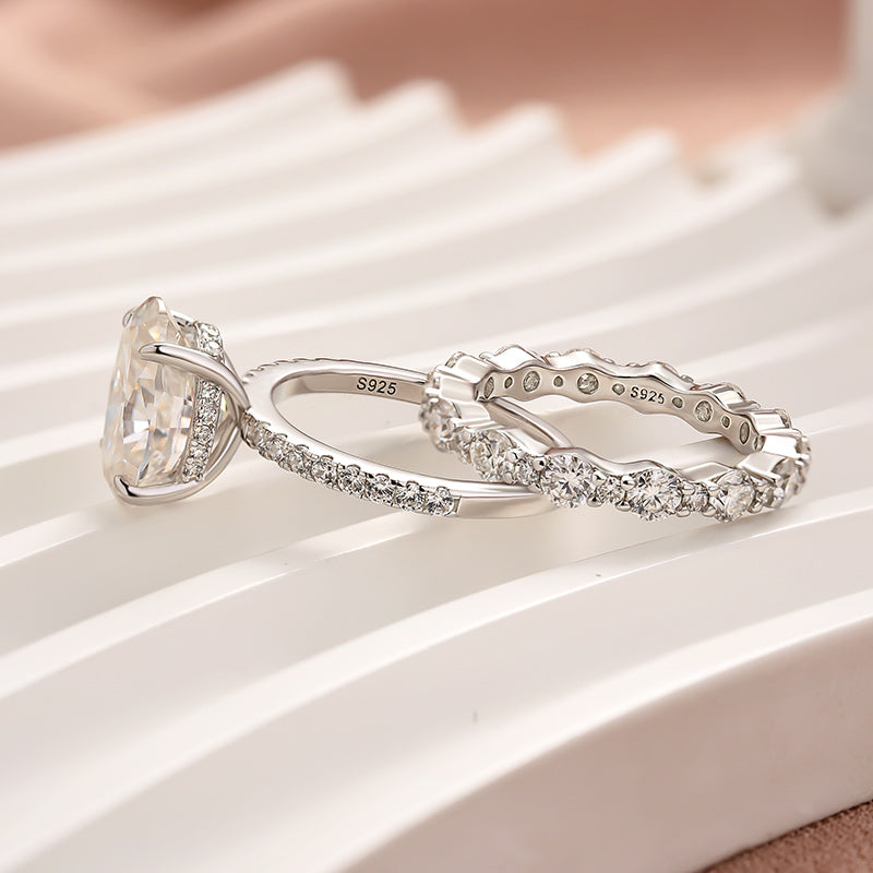 2PC Moissanite 4.0Ct Oval Cut Engagement Ring With Round Cut Wedding Band Wedding Ring Set