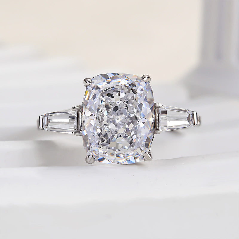Louily Stunning Cushion Cut Three Stone Women's Engagement Ring In Sterling Silver - louilyjewelry