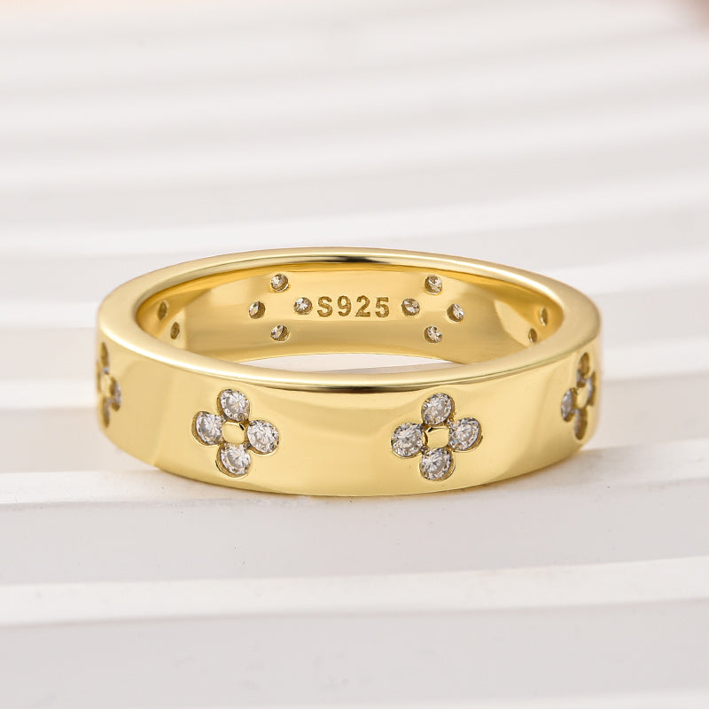 Louily Noble Moissanite Wide Wedding Band For Women - louilyjewelry