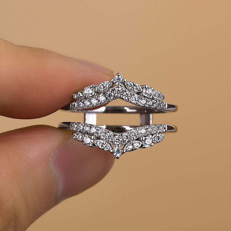 Louily Exclusive Moissanite Round Cut Jacket Wedding Band For Women In Sterling Silver - Louily Jewelry