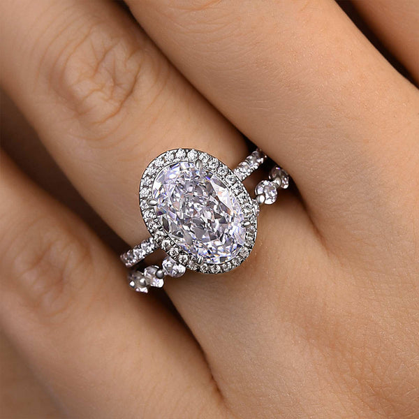 Louily Exquisite Halo Emerald Cut Engagement Ring
