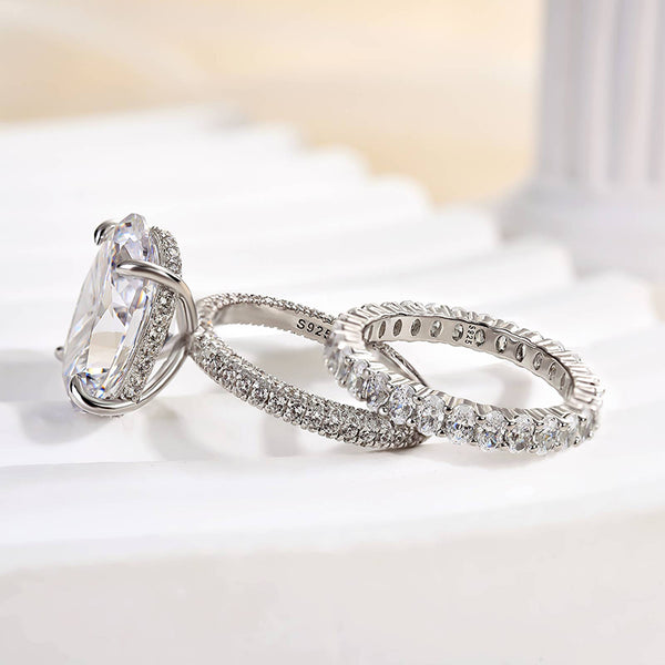Louily Luxury Oval Cut Simulated Diamond Ring Set