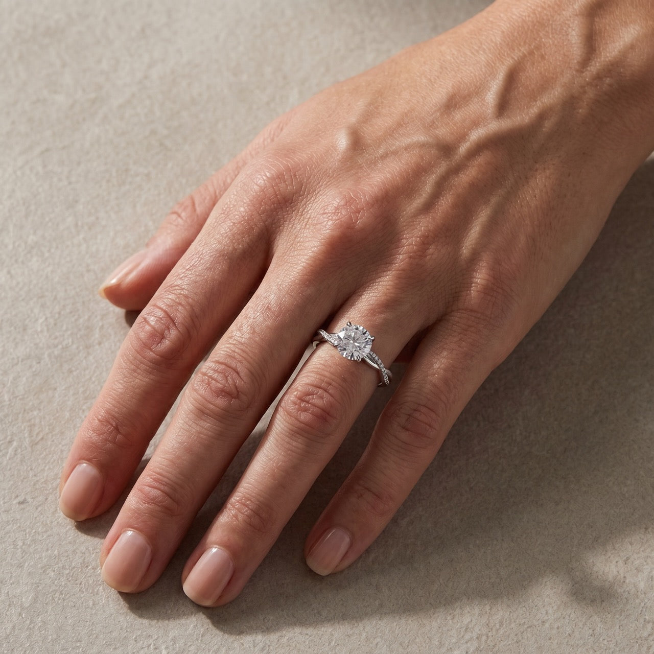 S925 1.25 Carat Twist Round Cut Engagement Ring In Sterling Silver For Bridal & Daily Wear