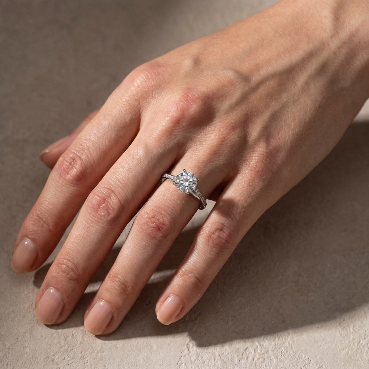 S925 1.25 Carat Twist Round Cut Engagement Ring In Sterling Silver For Bridal & Daily Wear