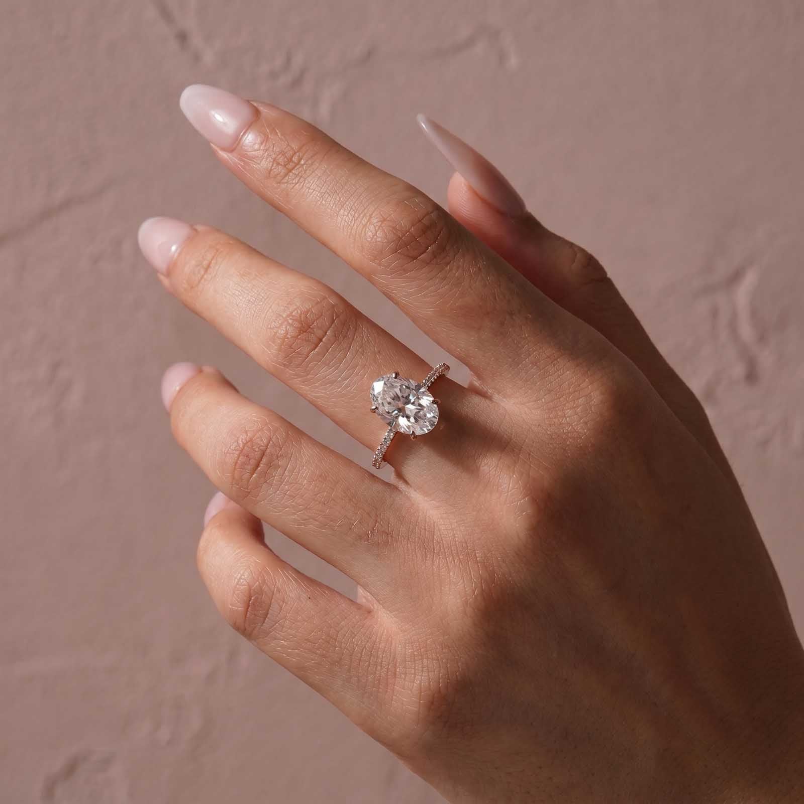 S925 4.0Ct Oval Cut Classic Hidden Halo Pavé Engagement Ring Promise Ring
