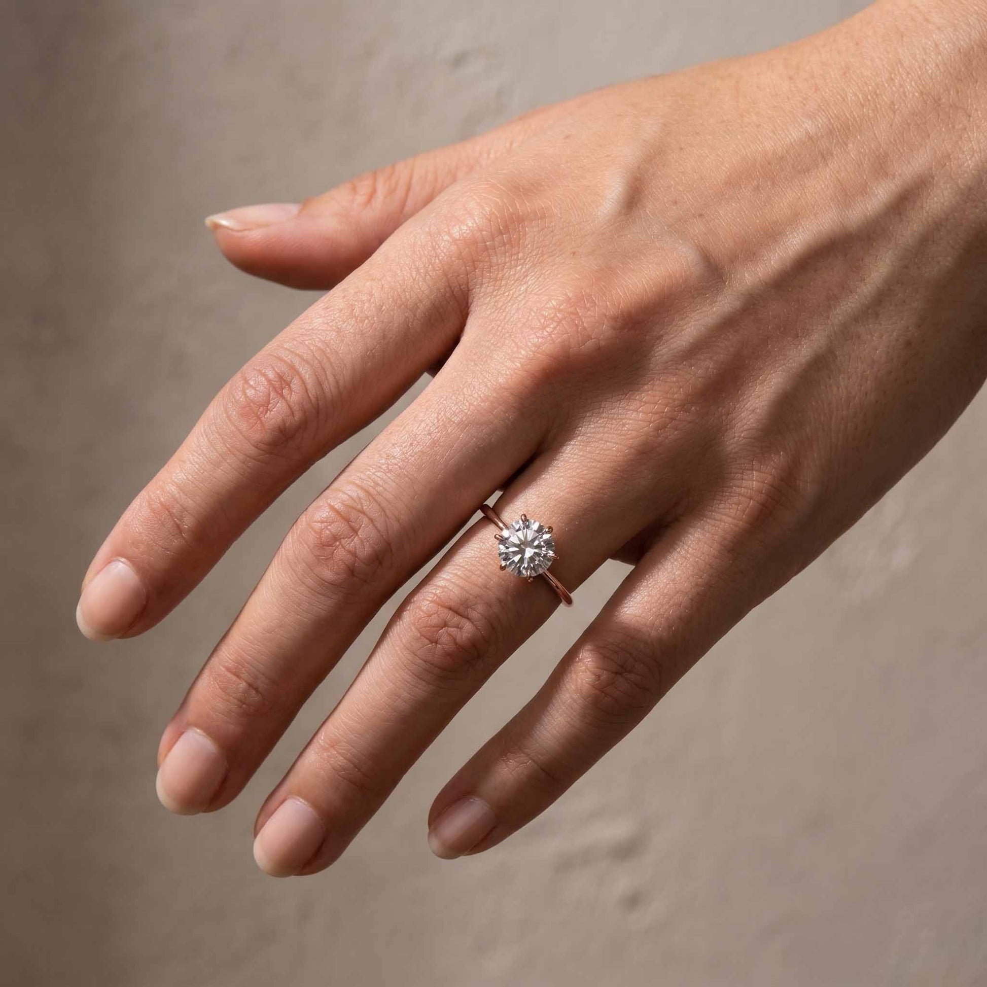 S925 Moissanite/ Simulated Diamond 2.0 Carat Round Cut Solitaire Engagement Ring In Sterling Silver