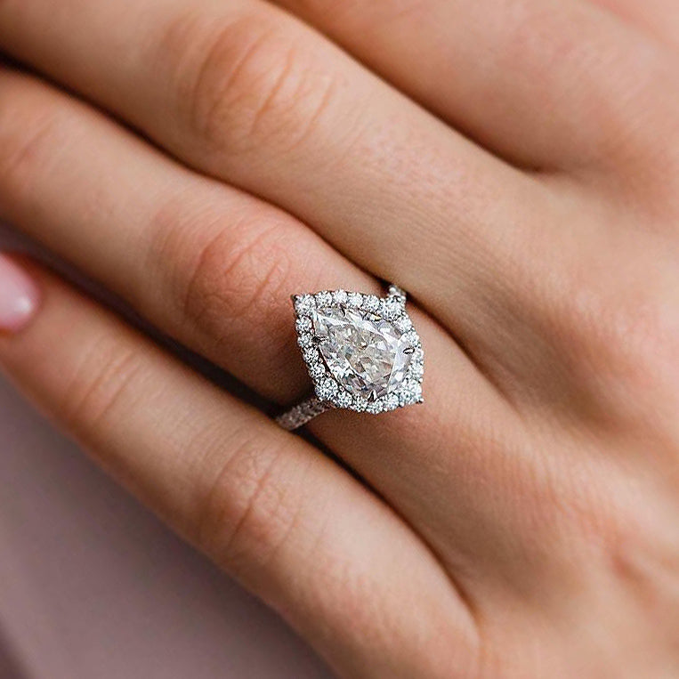 Louily Exquisite 2.2 Carat Halo Pear Cut Rose Gold Engagement Ring In Sterling Silver - louilyjewelry