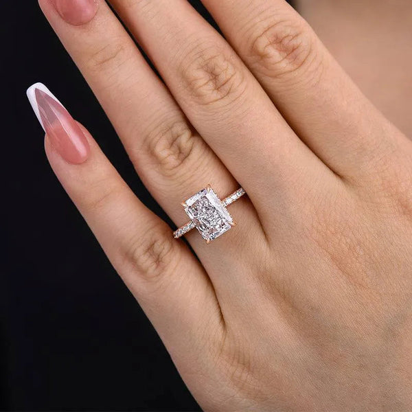 Louily Moissanite Radiant Cut Engagement Ring
