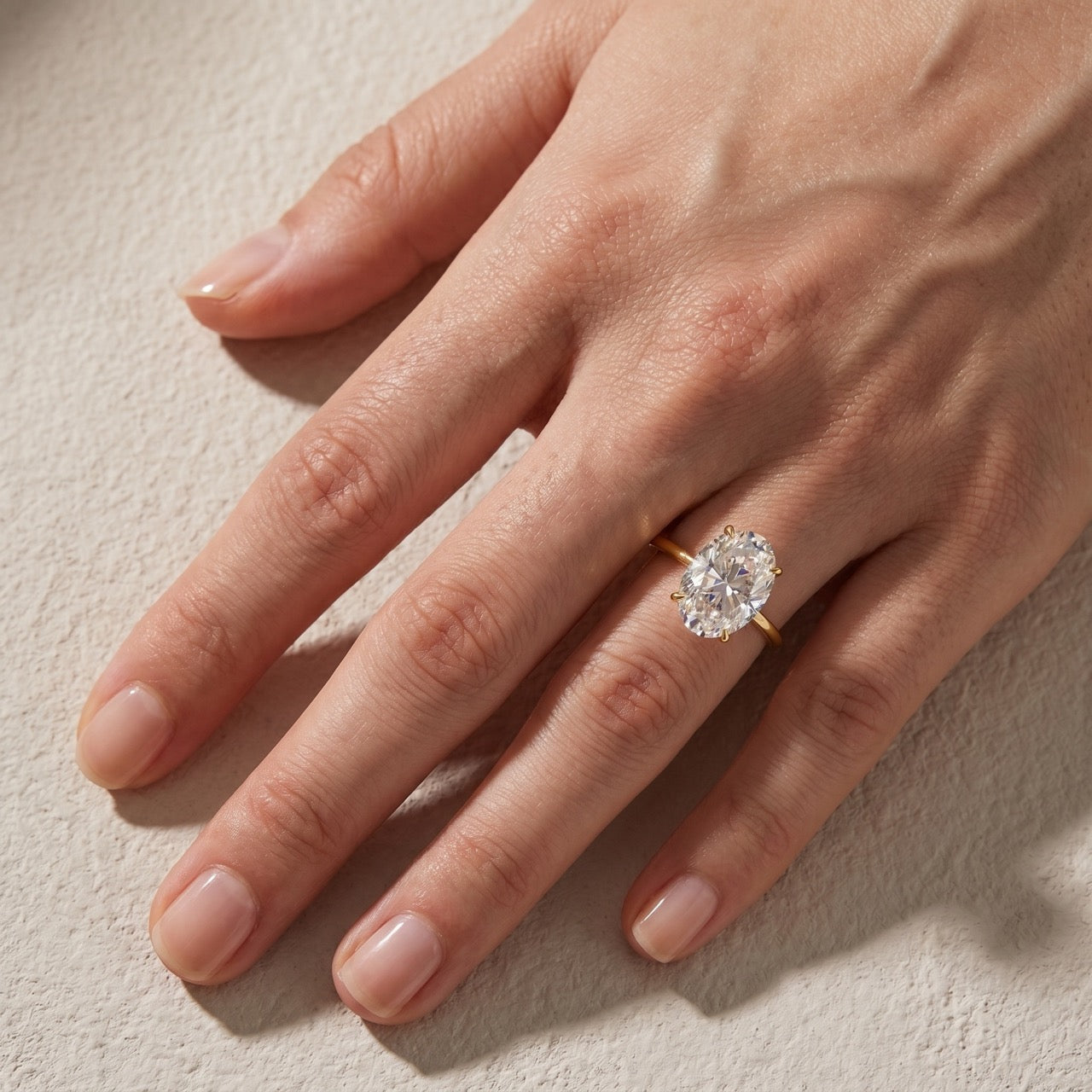 S925 Moissanite 2.0~5.5 Carat Oval Cut Hidden Halo Engagement Ring For Everyday Wear