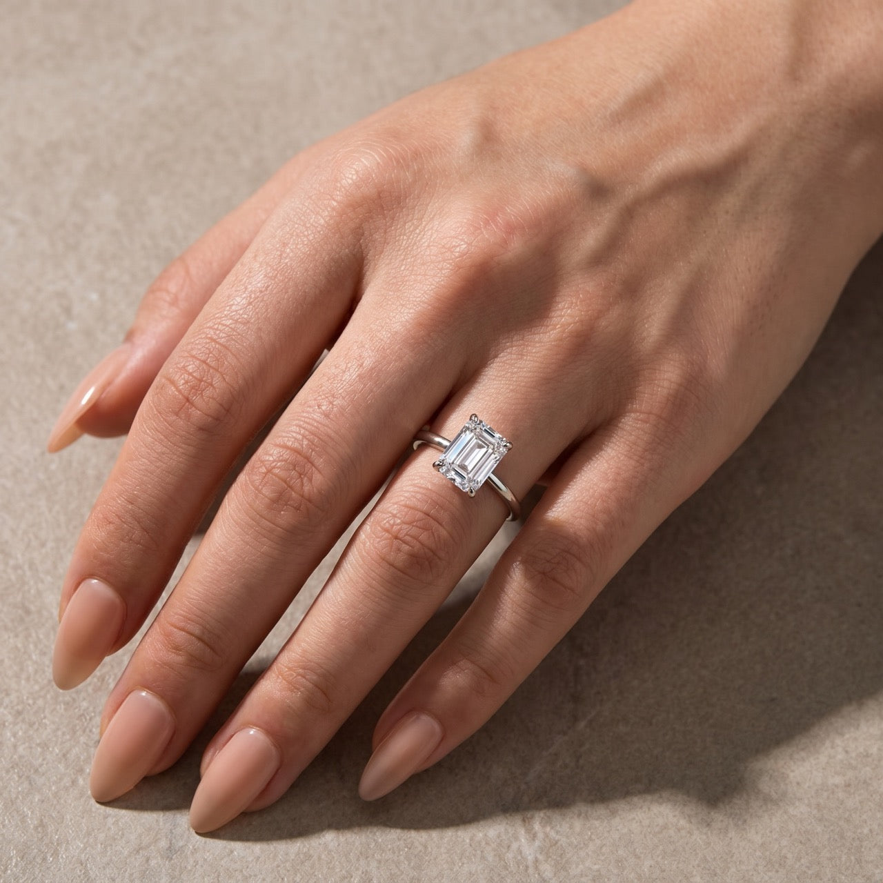 S925 Moissanite 3.5 Carat Emerald Cut Solitaire Travel Ring Engagement Ring For Everyday Wear