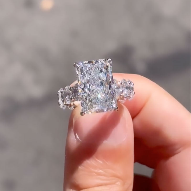 Louily Luxury Yellow Gold Crushed Ice Radiant Cut Engagement Ring - louilyjewelry