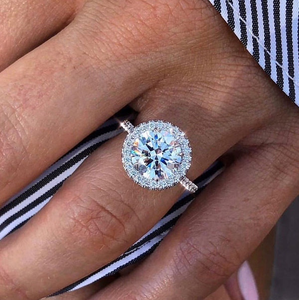 Louily Moissanite Halo Round Cut Engagement Ring