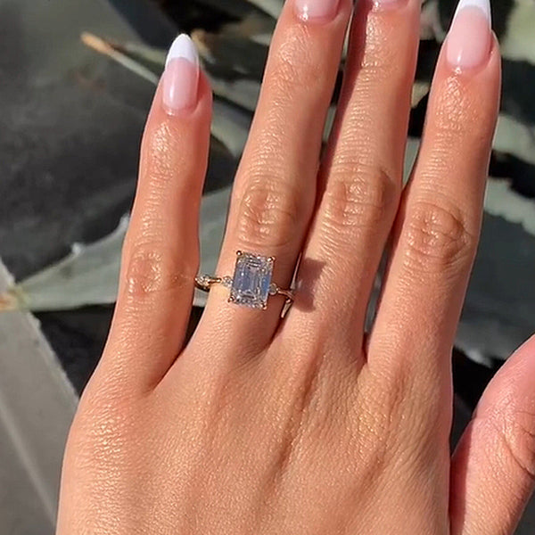 Louily Unique Emerald Cut Engagement Ring For Women