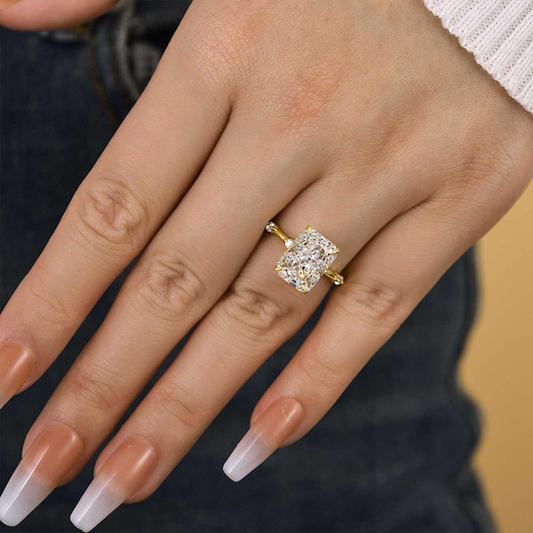 Louily Exclusive Crushed Ice Radiant Cut Simulated Diamond Engagement Ring