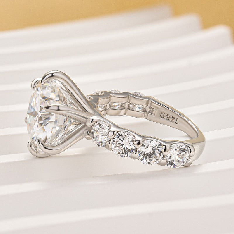 Moissanite 6.0Ct Round Cut Luxe Engagement Ring Travel Rings In Sterling Silver
