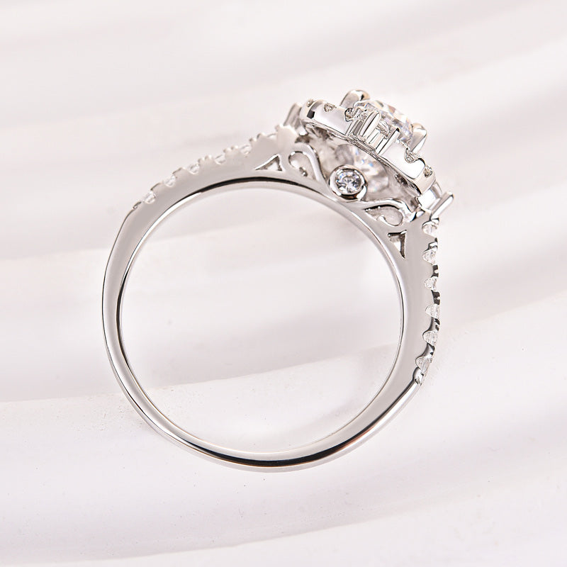 Louily Vintage Halo Oval Cut Engagement Ring - louilyjewelry