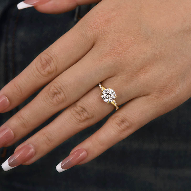 Louily Twist Moissanite 2.0 Carat Round Cut Promise Ring - louilyjewelry