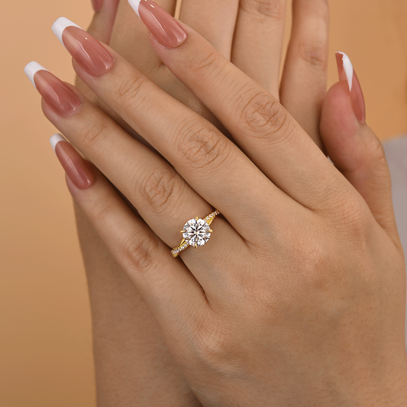 Louily Twist Moissanite 2.0 Carat Round Cut Promise Ring - louilyjewelry