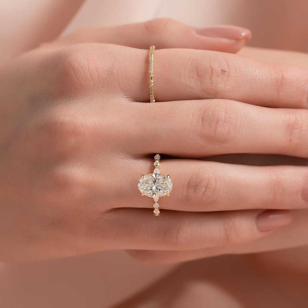 Louily Unique Oval Cut Engagement Ring In Sterling Silver - louilyjewelry