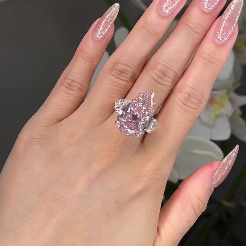 Louily Stunning Pear Cut Sapphire Three Stone Engagement Ring - louilyjewelry