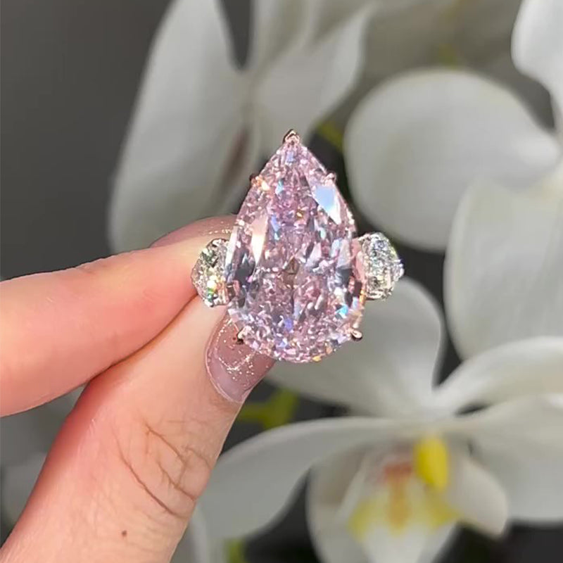 Louily Stunning Pear Cut Sapphire Three Stone Engagement Ring - louilyjewelry