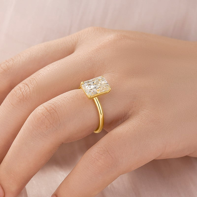 Moissanite 3.5Ct Radiant Cut Engagement Ring In Sterling Silver - louilyjewelry