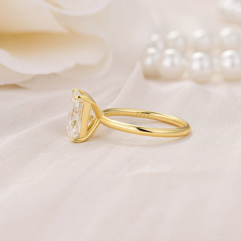 Moissanite 3.5Ct Radiant Cut Engagement Ring In Sterling Silver - louilyjewelry