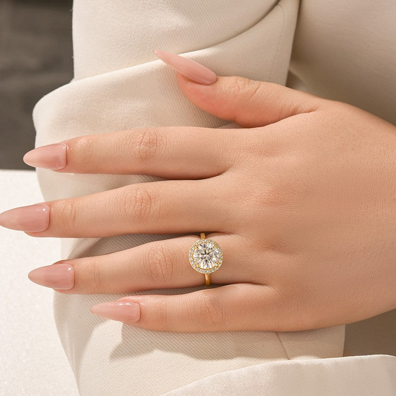 Moissanite Classic 3.0Ct Round Cut Halo Engagement Ring In Sterling Silver - louilyjewelry