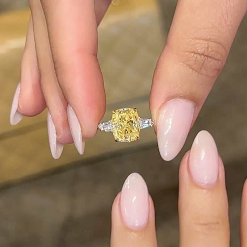 4.0Ct Yellow Stone Cushion Cut Side Stone Engagement Ring Travel Ring