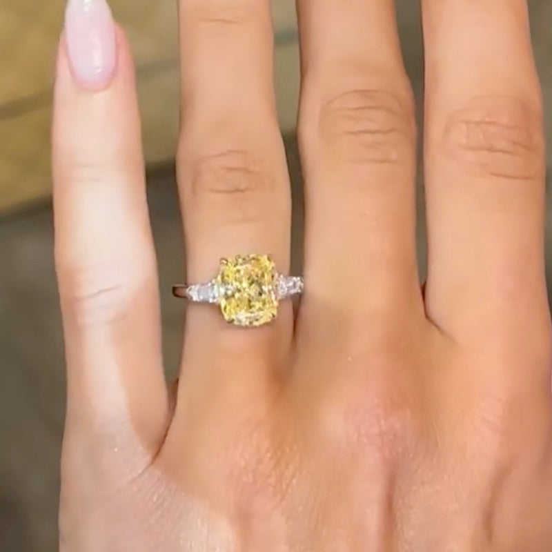 4.0Ct Yellow Stone Cushion Cut Side Stone Engagement Ring Travel Ring