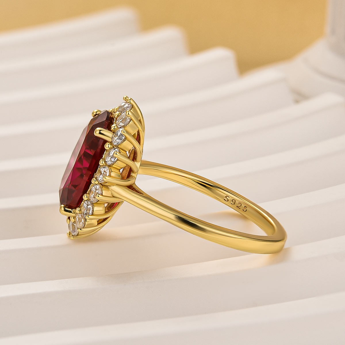 4.0 Carat Louily Luxurious Halo Oval Cut Blue/Red Sapphire Engagement Ring In Sterling Silver