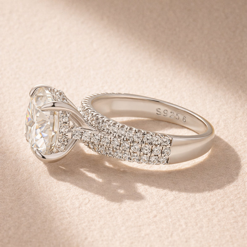 Moissanite Split Shank 4.0 Carat Round Cut White Gold Engagement Ring - louilyjewelry