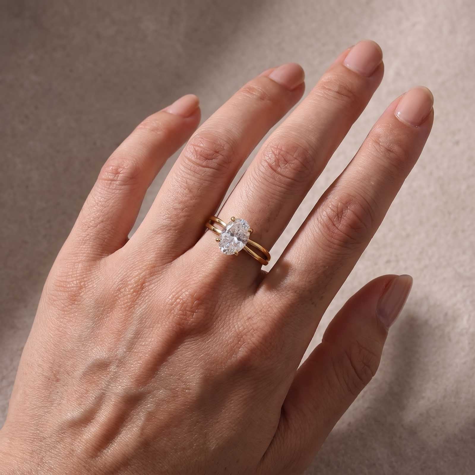 S925 Moissanite 2.5Ct Oval Cut Unique Split Shank Engagement Ring For Women
