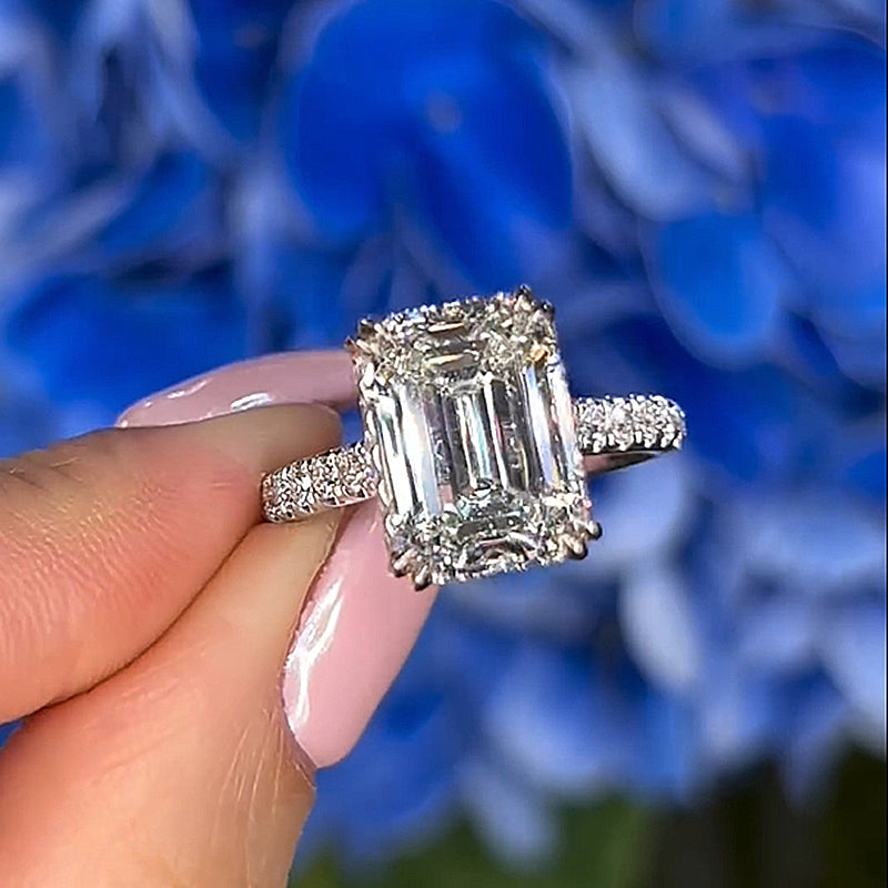 Louily Moissanite 4.5 Carat Emerald Cut Engagement Ring For Women - louilyjewelry