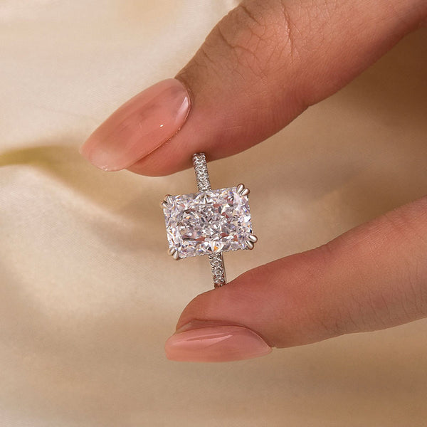 Louily Elegant 4.5Ct Radiant Cut Engagement Ring