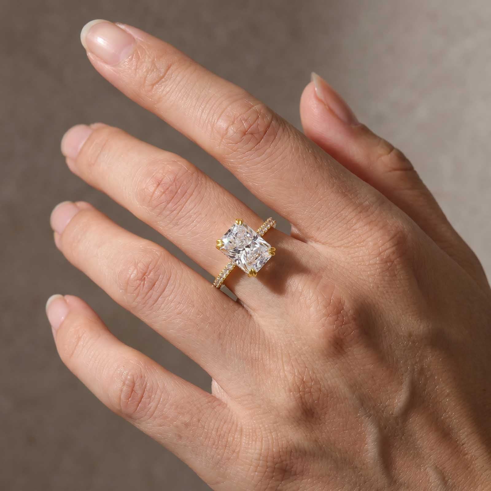S925 4.5Ct Radiant Cut Engagement Ring Moissanite/Simulated Diamond Solitaire Stackable Travel Ring For Women
