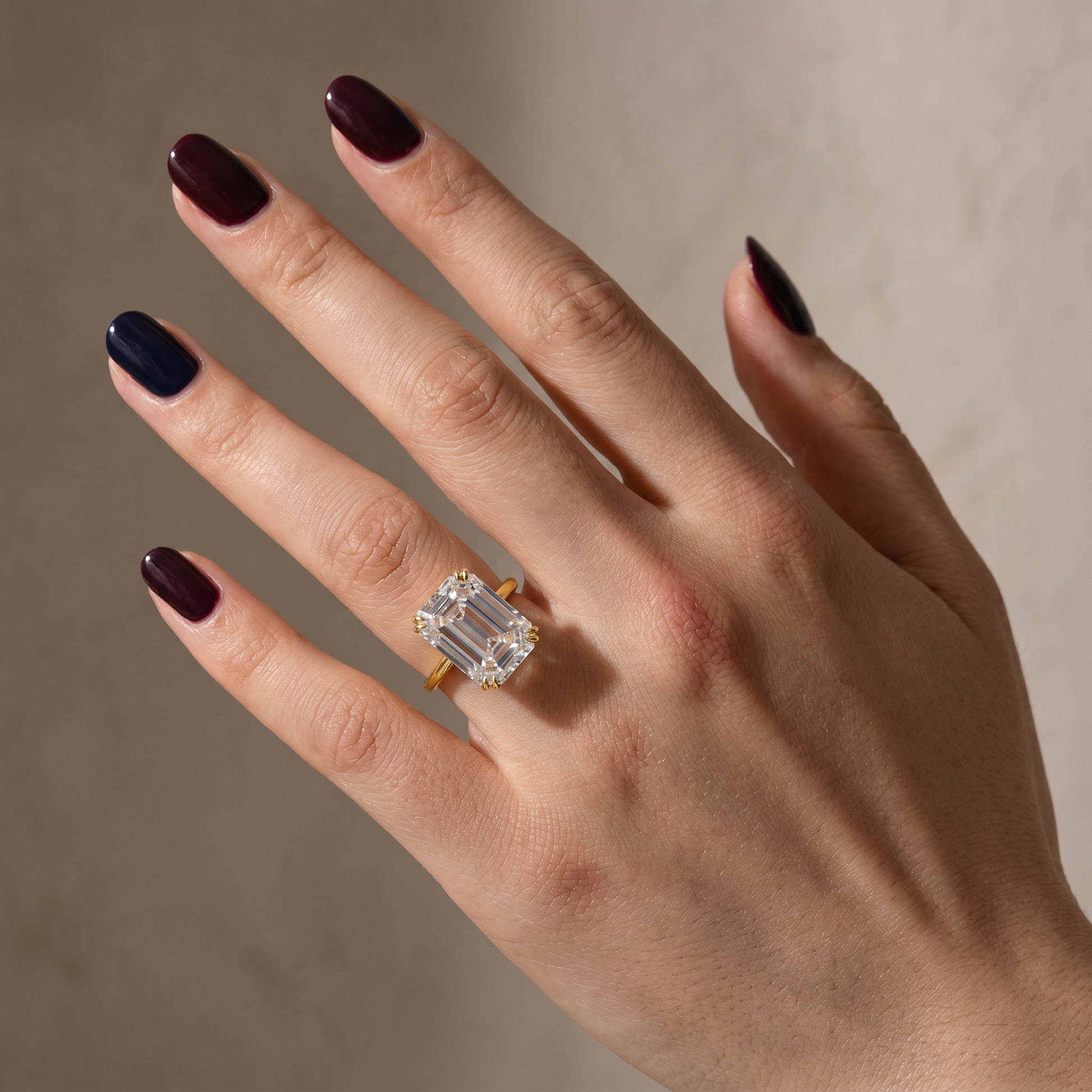 Luxurious 5.0/11.5 Carat Emerald Cut Engagement Ring In Sterling Silver