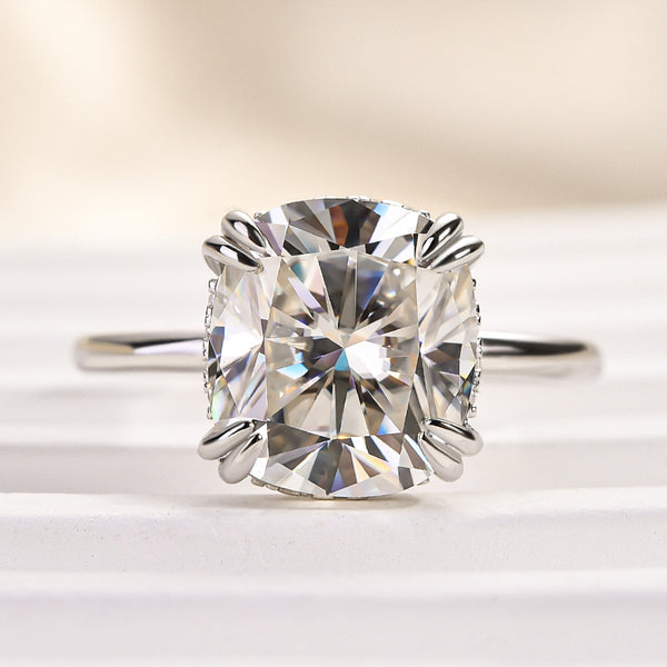 Louily Moissanite 4.5 Carat Cushion Cut Engagement Ring