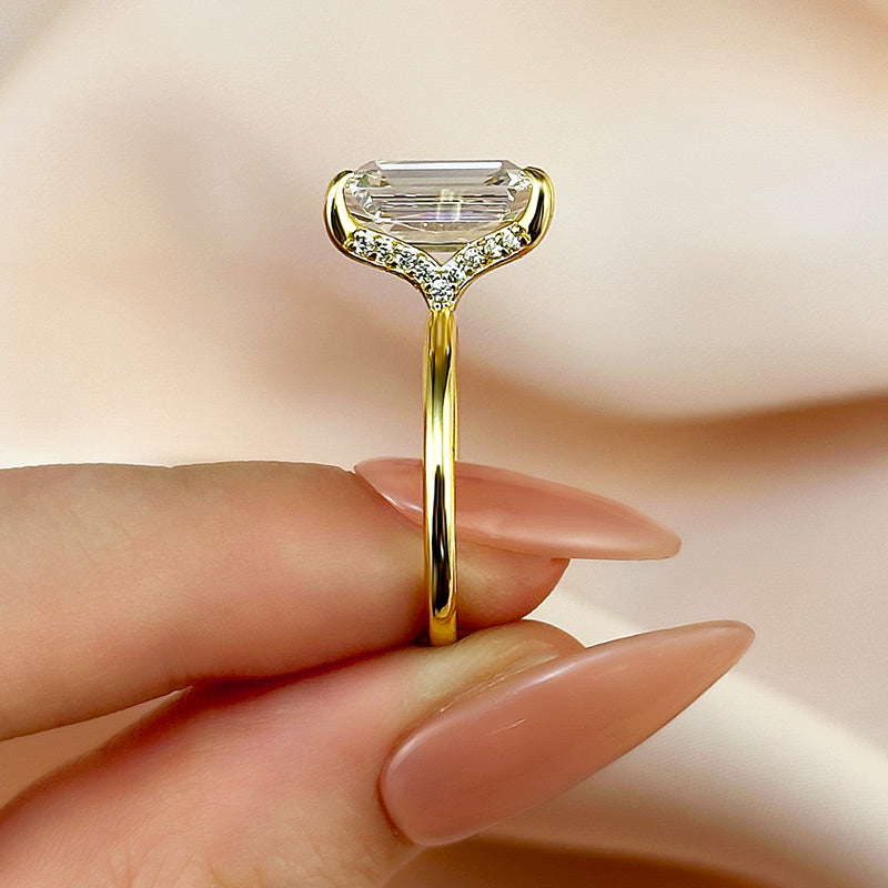 Louily 5.0Ct Emerald Cut Engagement Ring For Women - louilyjewelry